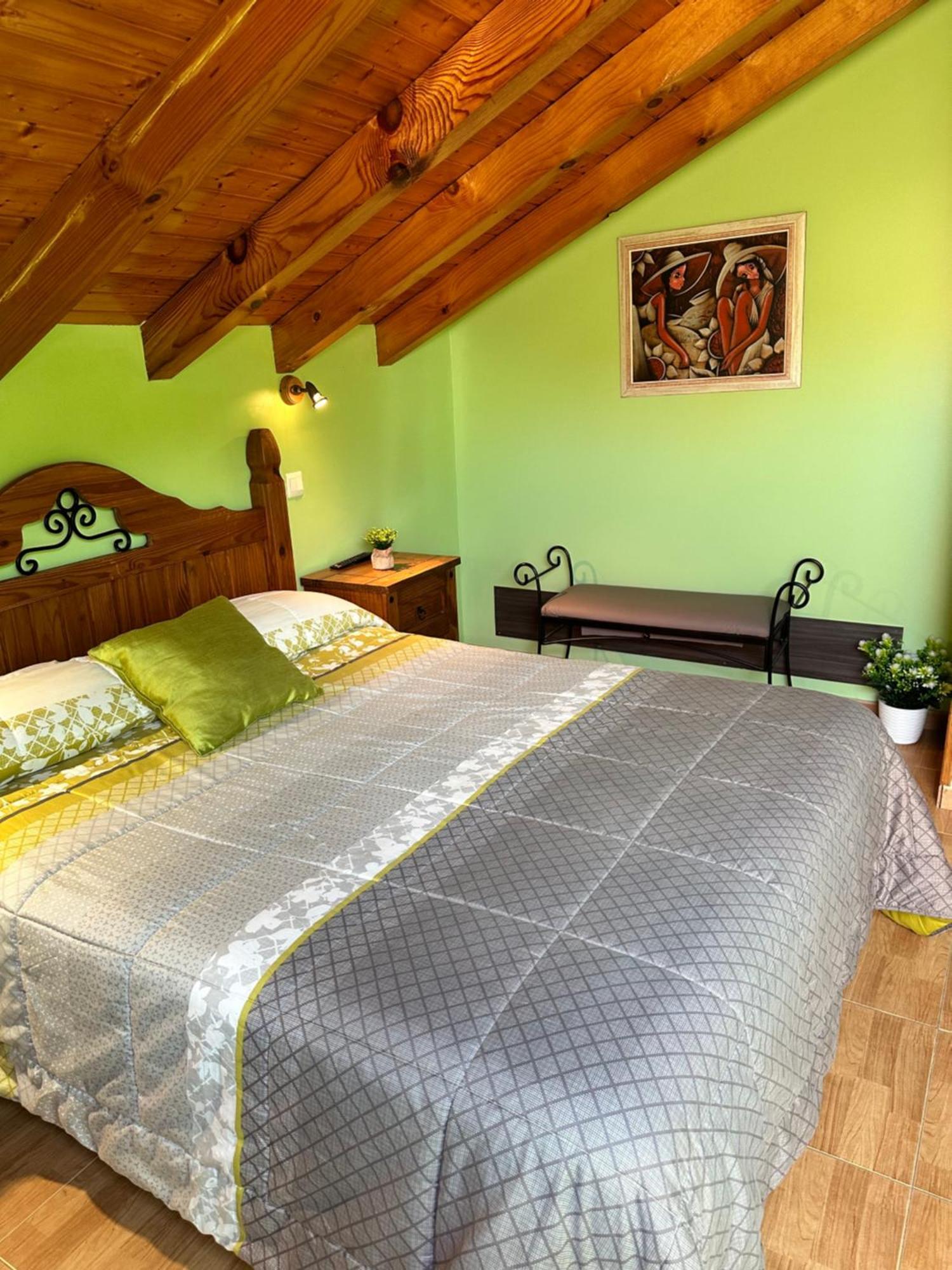 Apartamentos Rurales Las Dos Torres อิสลา ภายนอก รูปภาพ
