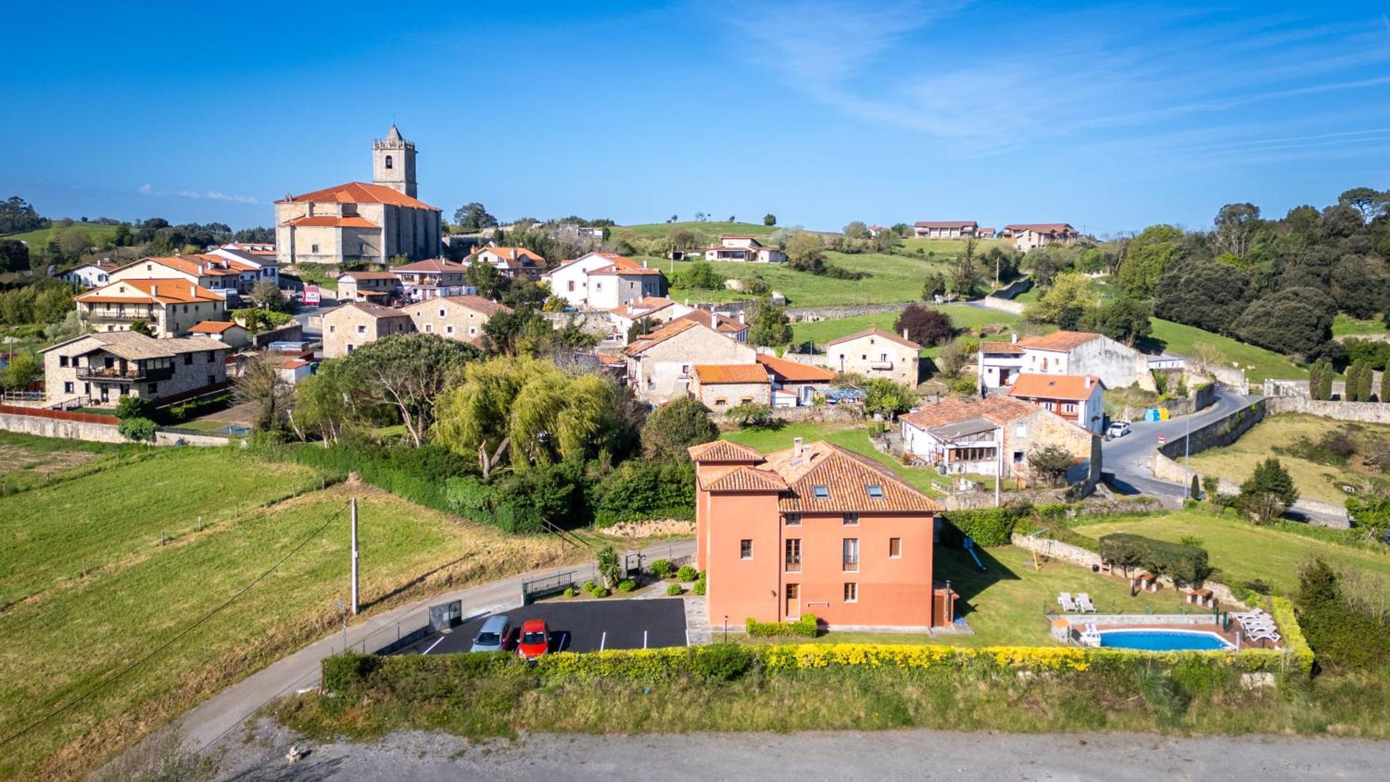 Apartamentos Rurales Las Dos Torres อิสลา ภายนอก รูปภาพ